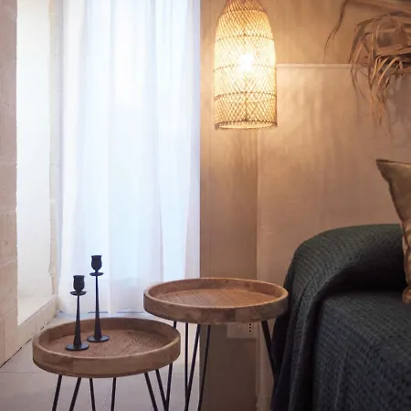 Rocce Bianche Hotel apartamentowy 4*