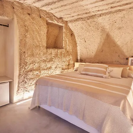 Rocce Bianche Aparthotel *