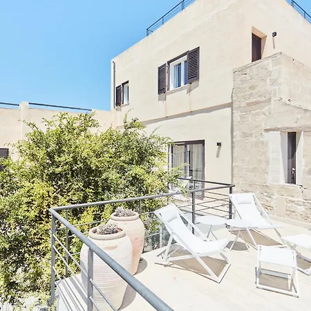 Rocce Bianche Apartahotel 4*