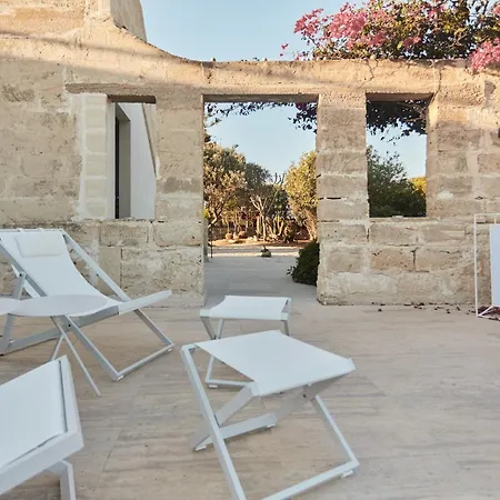 Apartahotel Rocce Bianche