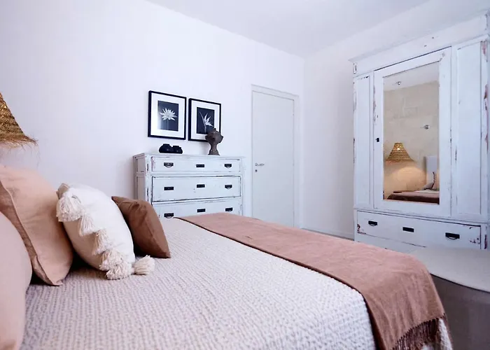 Rocce Bianche Aparthotel