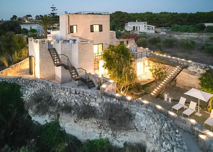 Rocce Bianche Aparthotel 4*