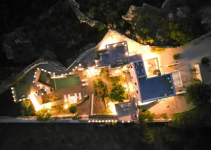 Rocce Bianche Aparthotel 4*