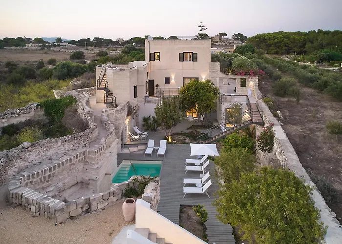 Aparthotel Rocce Bianche